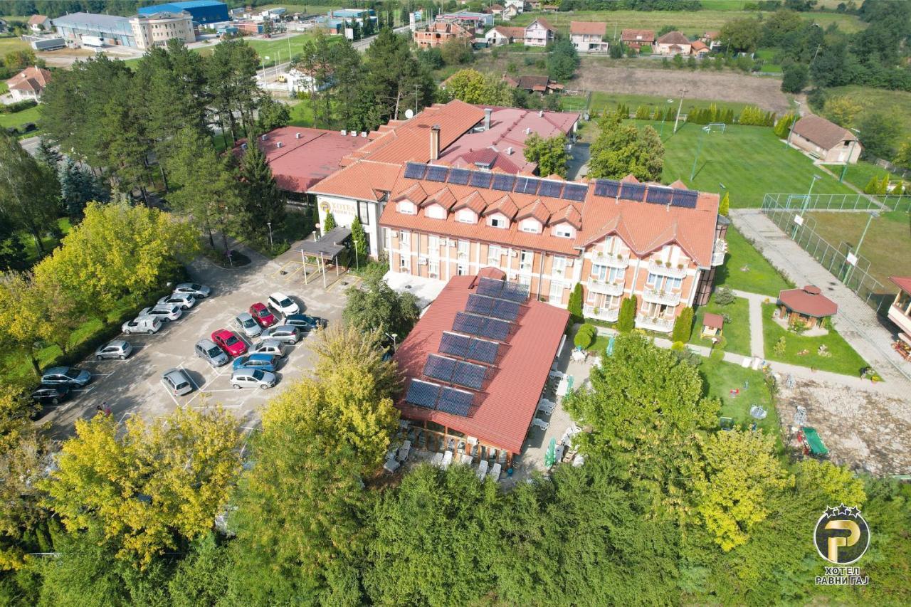 Hotel Ravni Gaj Knic المظهر الخارجي الصورة