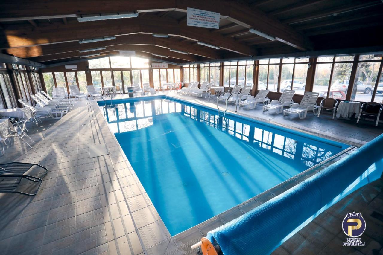 Hotel Ravni Gaj Knic المظهر الخارجي الصورة